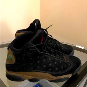 Jordan 13s come with original box